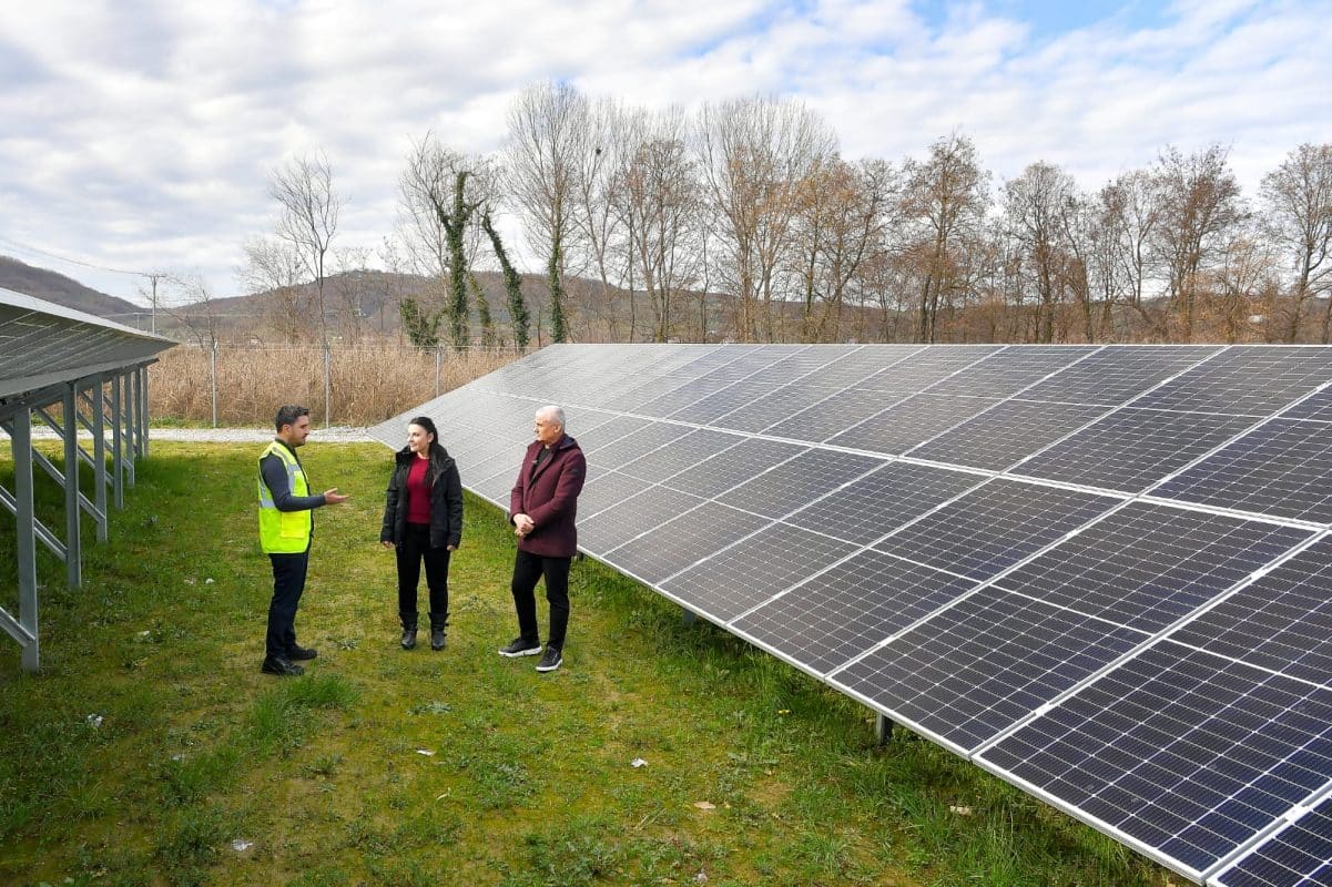 تمويل BRAC Bank وIDCOL لمشروع طاقة شمسية في بابنا