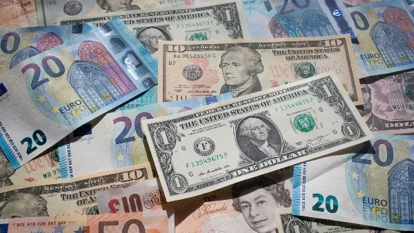 استقرار أسعار العملات الأجنبية أمام الجنيه المصري