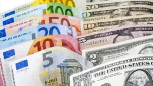 أسعار العملات في البنوك المصرية اليوم الخميس