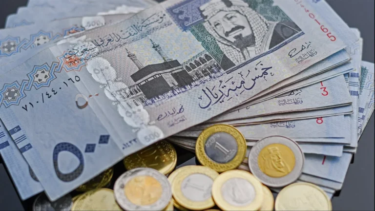 انخفاض سعر الريال السعودي مقابل الجنيه المصري