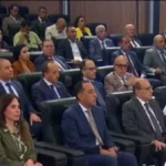 مدبولي يشاهد عرضاً لفيلم عن مجموعة ماجد الفطيم