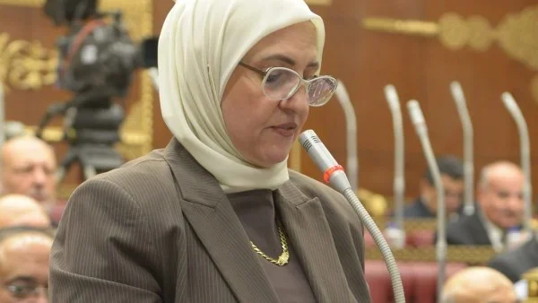 برلمانية تطالب بتسهيل ترخيص المشروعات الصغيرة