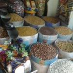 تباين أسعار السلع الغذائية في الأسواق المصرية اليوم