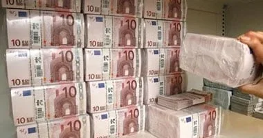 تراجع سعر اليورو أمام الجنيه المصري اليوم