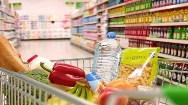 تراجع أسعار السلع الغذائية وارتفاع البيض في مصر