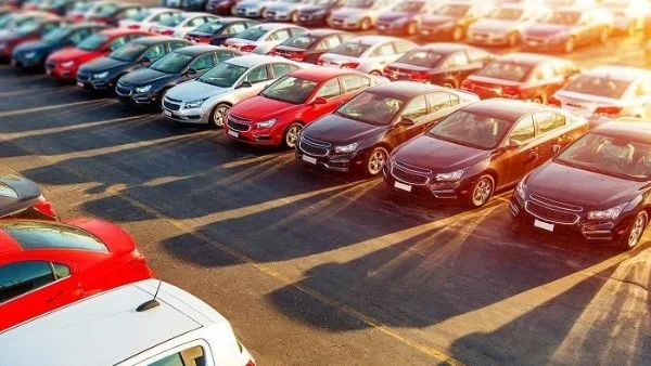 فولكس فاجن تسريح 100 ألف موظف وسط أزمة هيكلية