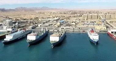 نشاط ملحوظ في حركة البضائع بموانئ البحر الأحمر