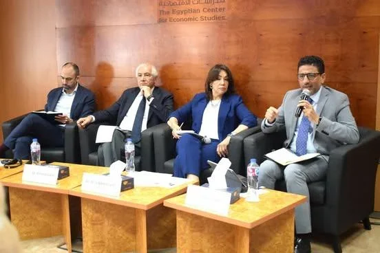 الاقتصاد المصري ينمو 5.3% رغم التحديات