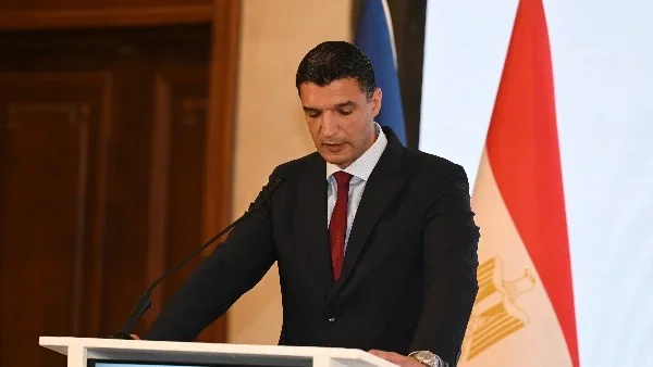 زيارة وزير الصناعة إلى المحلة الكبرى