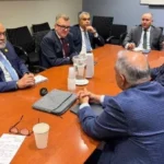 وزير التخطيط يلتقي قيادات البنك الدولي لتعزيز التعاون