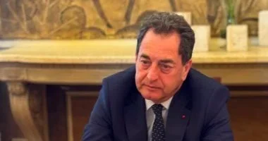 السفير الفرنسي يشيد بقدرة الاقتصاد المصري على الصمود