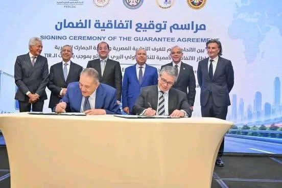 اتفاقية جديدة لتسريع حركة الشحن المصري