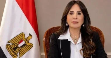مزاد لبيع محال وصيدليات ومخبز في المدن الجديدة