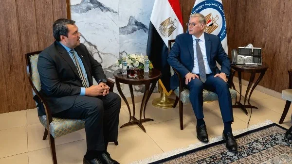 التعاون المصري الإماراتي في الذكاء الاصطناعي البترولي