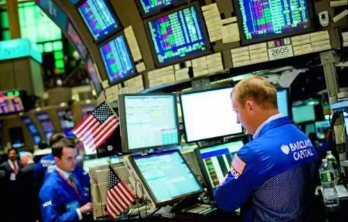 تحذيرات من فقاعة أرباح تهدد سوق وول ستريت