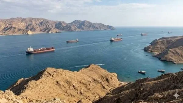 استئناف الحركة التجارية البحرية بين إيران وقطر