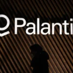 تراجع حاد لأسهم IBM ونجاح Palantir في السوق