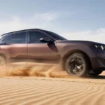 الكشف عن BMW X5 LWB الجديدة مع توقعات للإطلاق في الهند