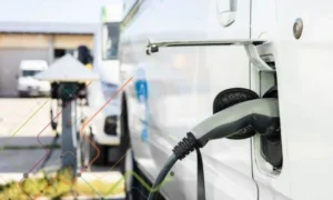 إطلاق "Energy Hub" لإدارة الأساطيل متعددة الطاقة