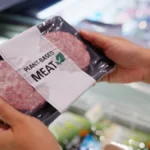 تراجع سهم Beyond Meat: فرصة استثمارية أم خطر حقيقي؟
