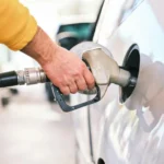 تخفيف القيود على بيع الوقود في عدة مناطق روسية