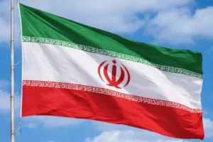 إيران تستهدف ثلاثة ناقلات نفط في مضيق هرمز