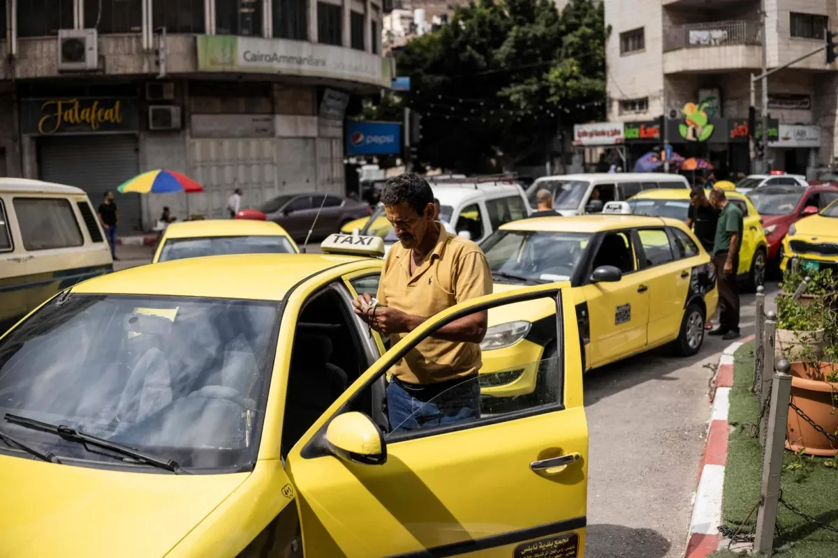 الحكومة الفلسطينية تفكر في إقامة شركة نفطية لمواجهة أزمة الوقود