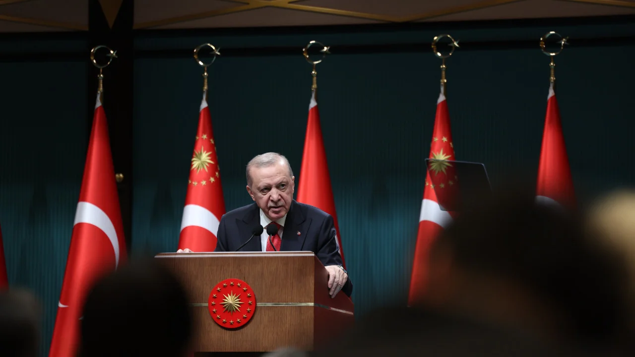 أردوغان: "القطاع النفطي يواجه أكبر صدمة في التاريخ"