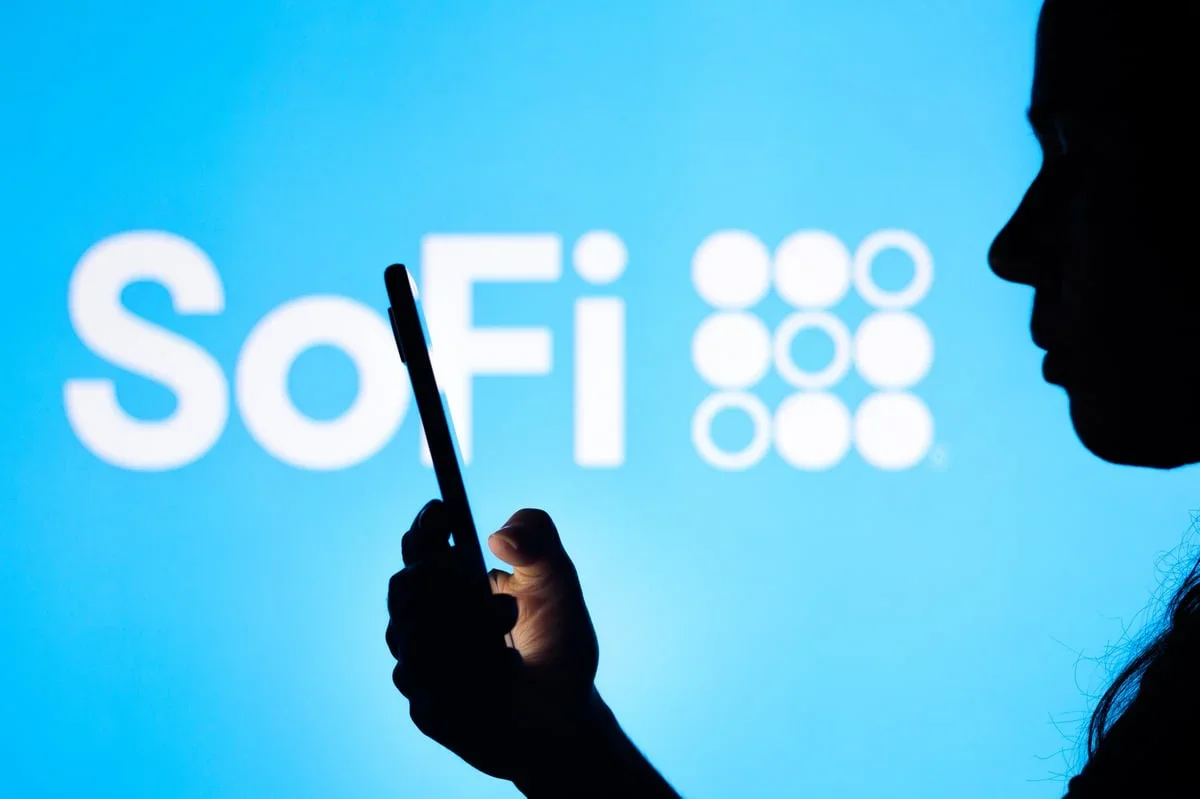 تراجع ملحوظ في سهم شركة SoFi Technologies