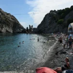 صيف توتر في القرم بعد الهجمات الجوية والانقطاعات الكهربائية