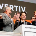 تصريحات جيو ألبيرتاززي حول تراجع أسهم “Vertiv”