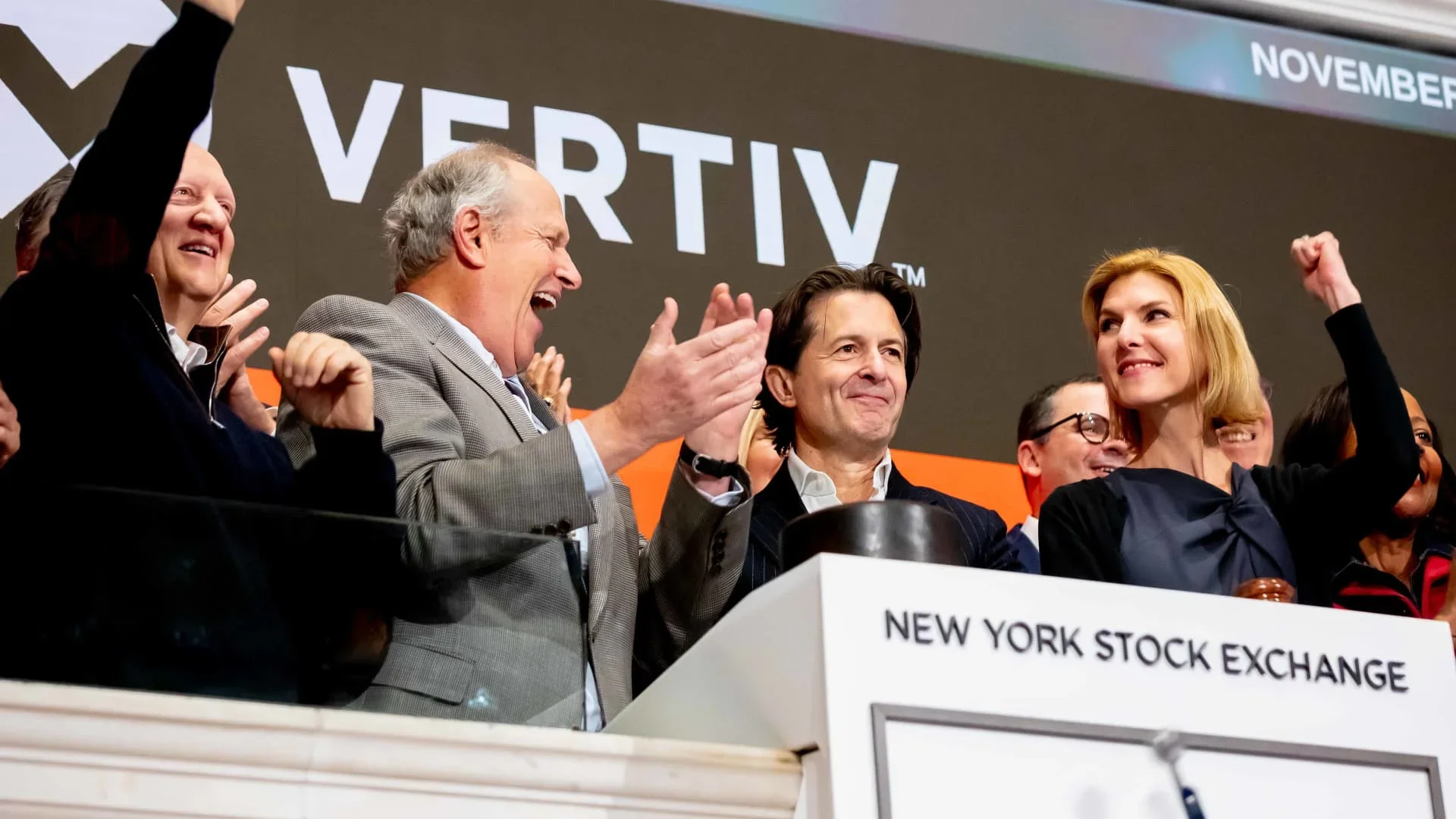 تصريحات جيو ألبيرتاززي حول تراجع أسهم "Vertiv"