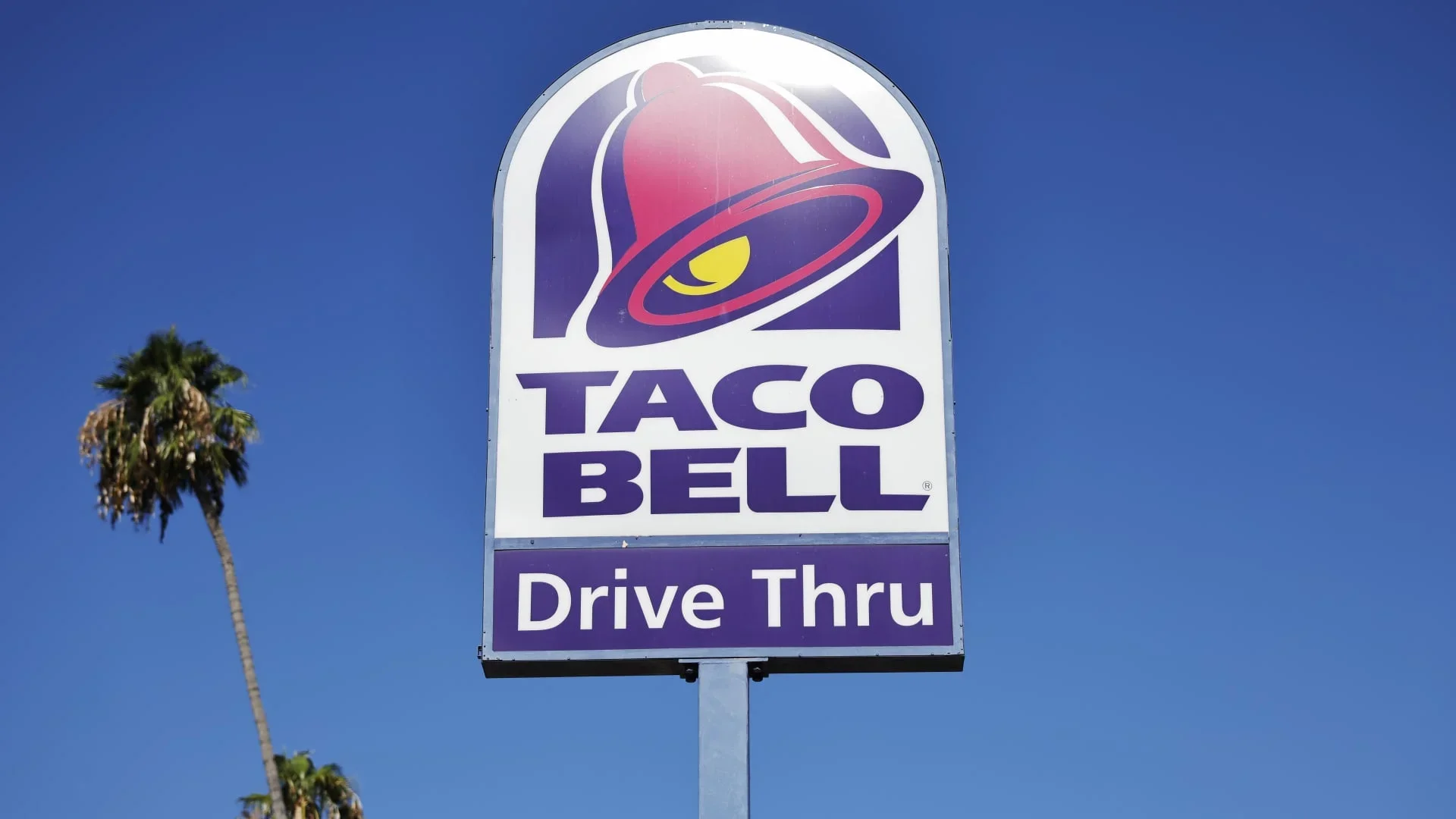 نتائج مختلطة لشركة Yum Brands وتأثير أزمة Taco Bell