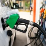 الحكومة تنفي ادعاءات حول وقود E20 للسيارات القديمة