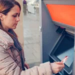 ارتفاع كبير في أسهم جريجز: هل يستحق الاستثمار؟