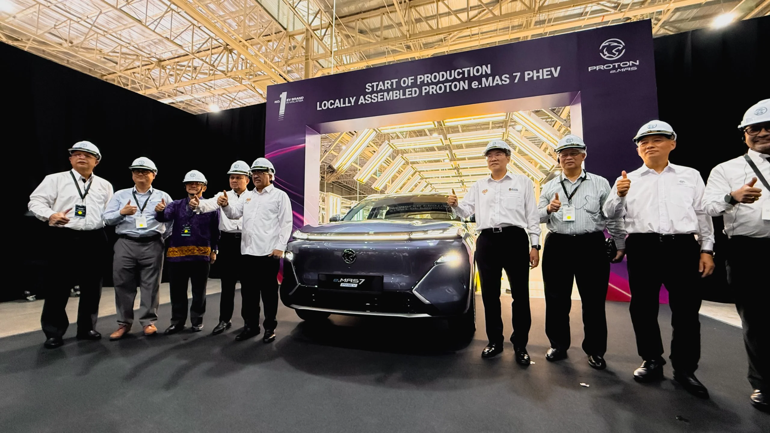 Proton eMAS 7 PHEV CKD 2026 مع ميزات جديدة