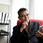 مزايا وعيوب العمل أثناء تلقي الضمان الاجتماعي