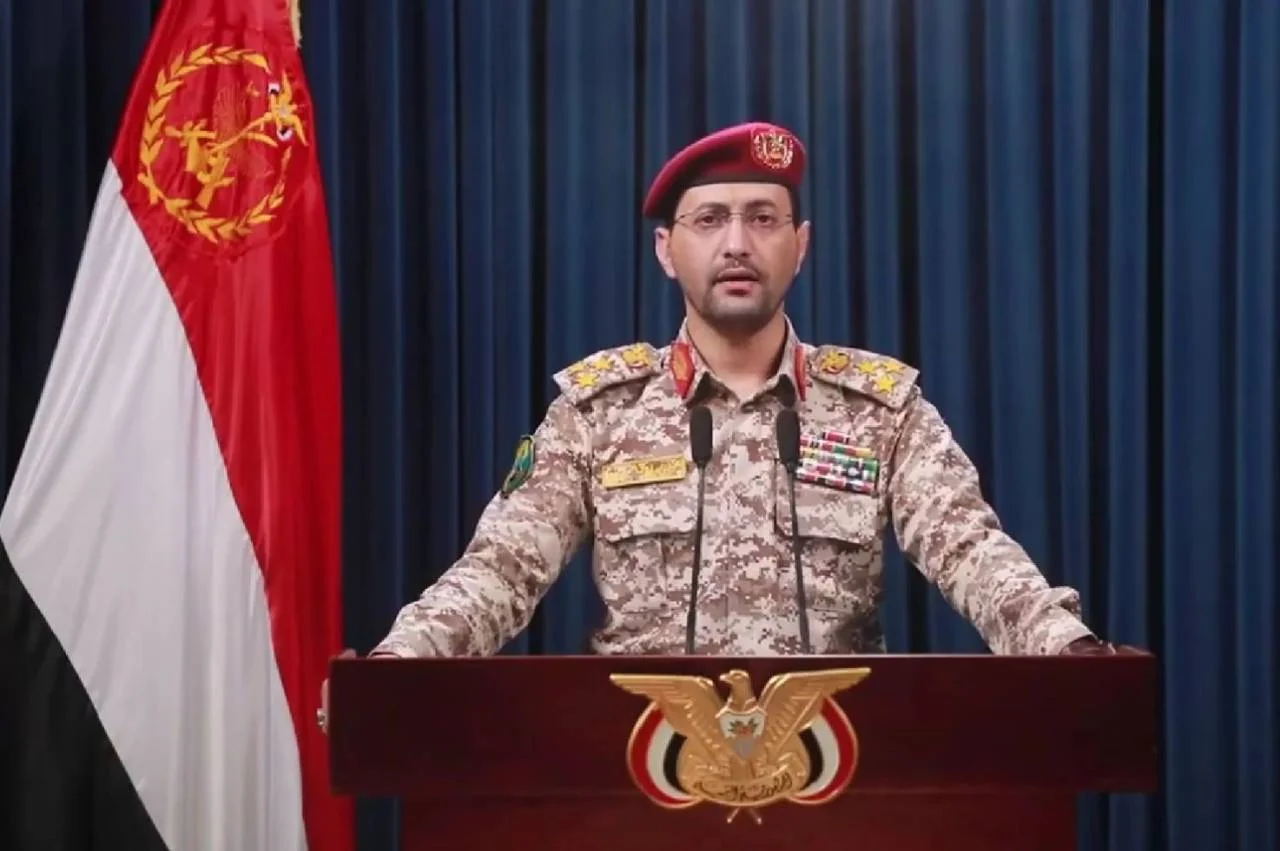 الحوثيون يجبرون 8 ناقلات نفط سعودية على تغيير مسارها