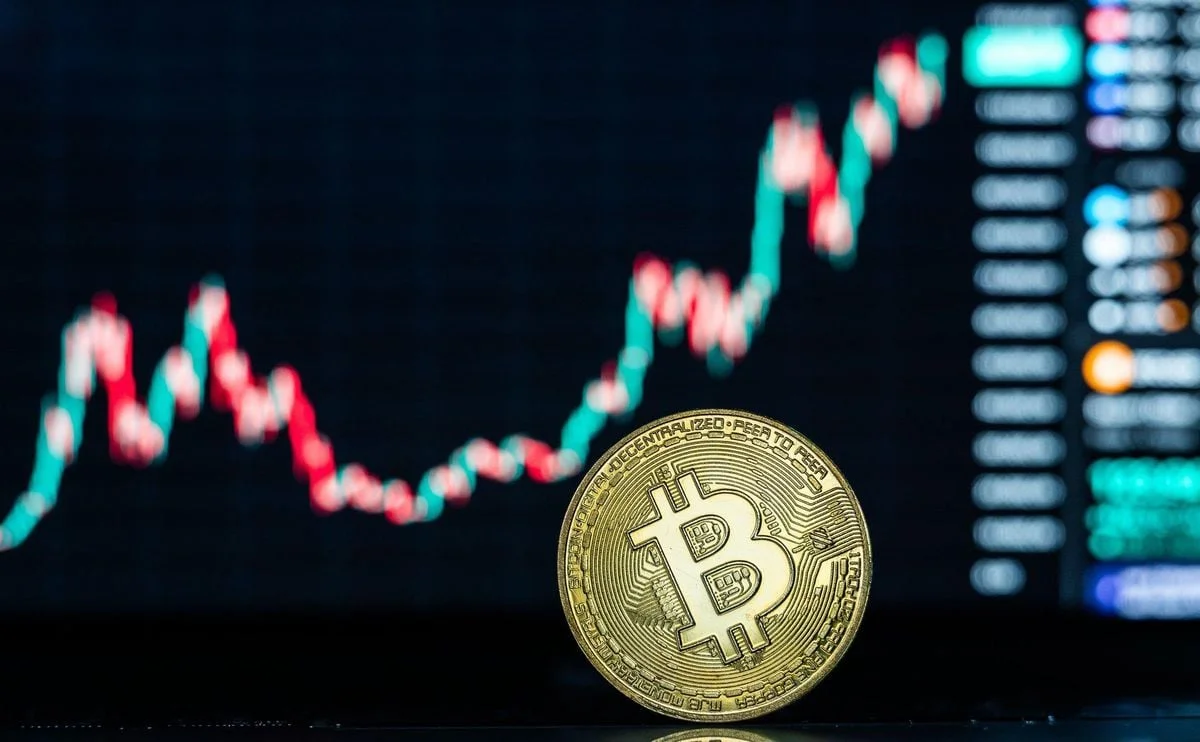 تراجع جديد في أسعار البيتكوين وتأثيرات النزاع الأمريكي الإيراني