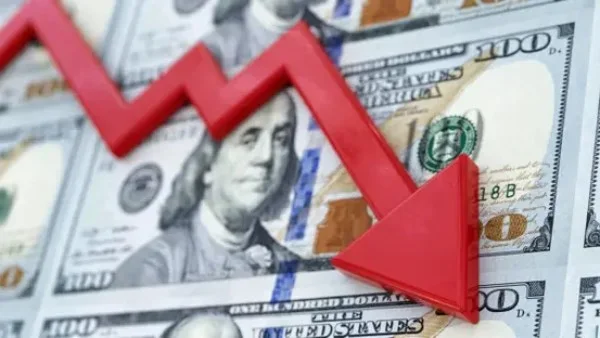 تراجع ملحوظ في سعر الدولار بالبنوك المصرية