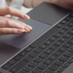 سياسة يوم العمل الهجين تعزز الرقمنة في القطاع العام الماليزي
