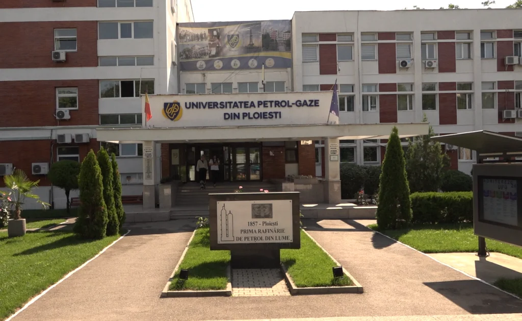 قبول جديد في جامعة النفط والغاز في بلايشت