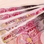 تراجع أسعار النفط يدعم السندات البريطانية