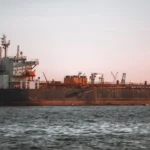 عبور ناقلات النفط السعودية مضيق باب المندب رغم التهديدات الحوثية
