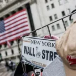 ارتفاع وول ستريت بفضل تراجع أسعار النفط